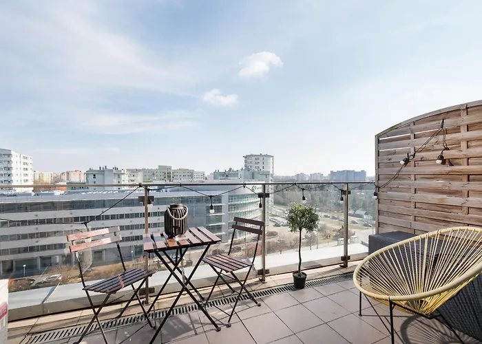 Lejlighed Ochota View Stylish By Bookinghost